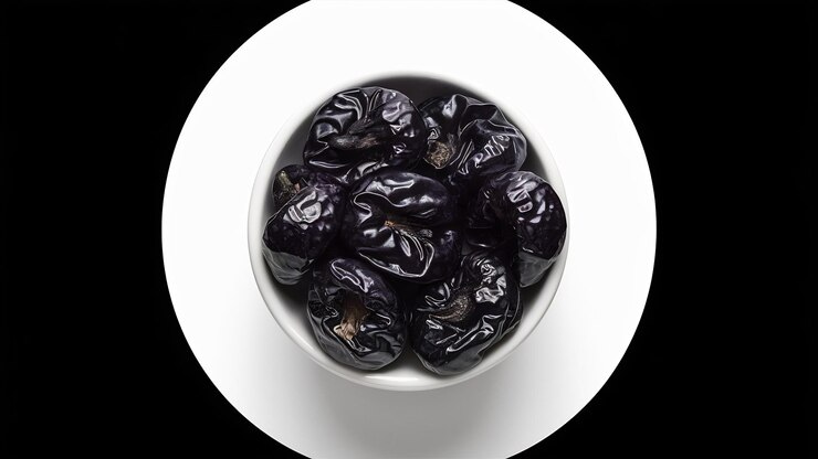 تصویر 3 از خرما مضافتی درجه یک با طعم اصیل و بافتی نرم